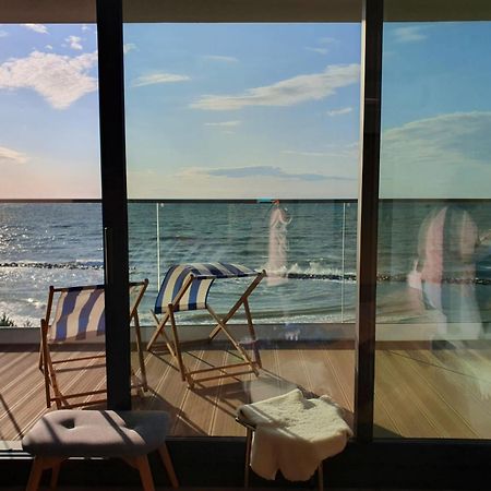 Apartament Morski Widok Nautic Park 51 Darlowko Exteriör bild