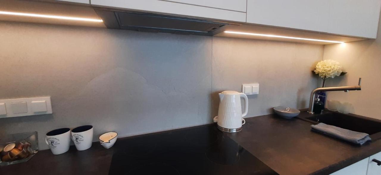 Apartament Morski Widok Nautic Park 51 Darlowko Exteriör bild