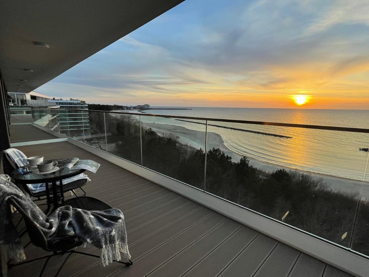 Apartament Morski Widok Nautic Park 51 Darlowko Exteriör bild