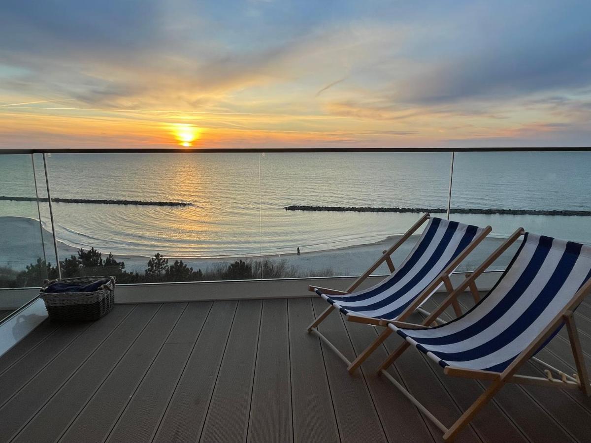 Apartament Morski Widok Nautic Park 51 Darlowko Exteriör bild
