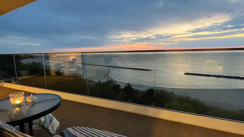 Apartament Morski Widok Nautic Park 51 Darlowko Exteriör bild