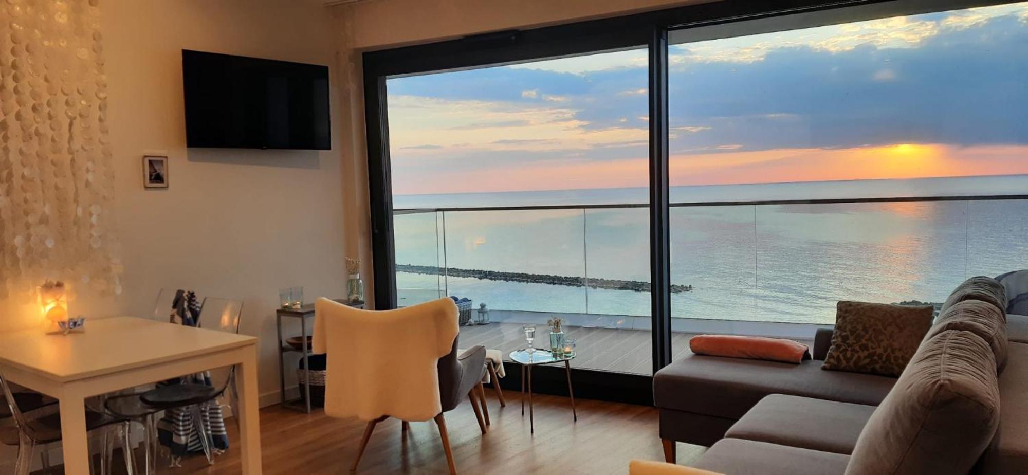 Apartament Morski Widok Nautic Park 51 Darlowko Exteriör bild